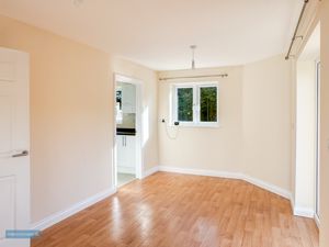 Sitting room- click for photo gallery